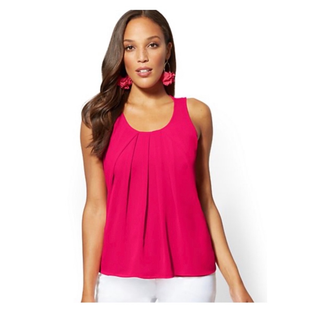2 for $20🎉NY&C Pink Sleeveless Blouse